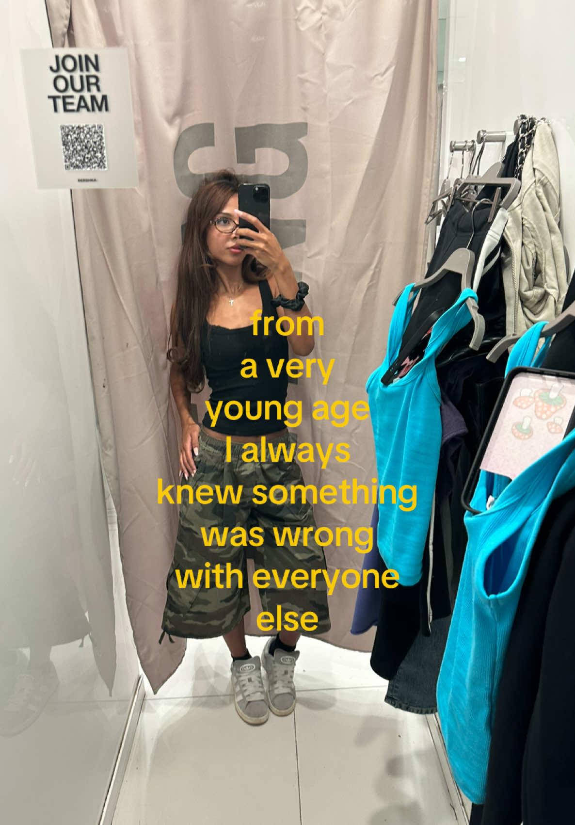 @JULIE 🍓