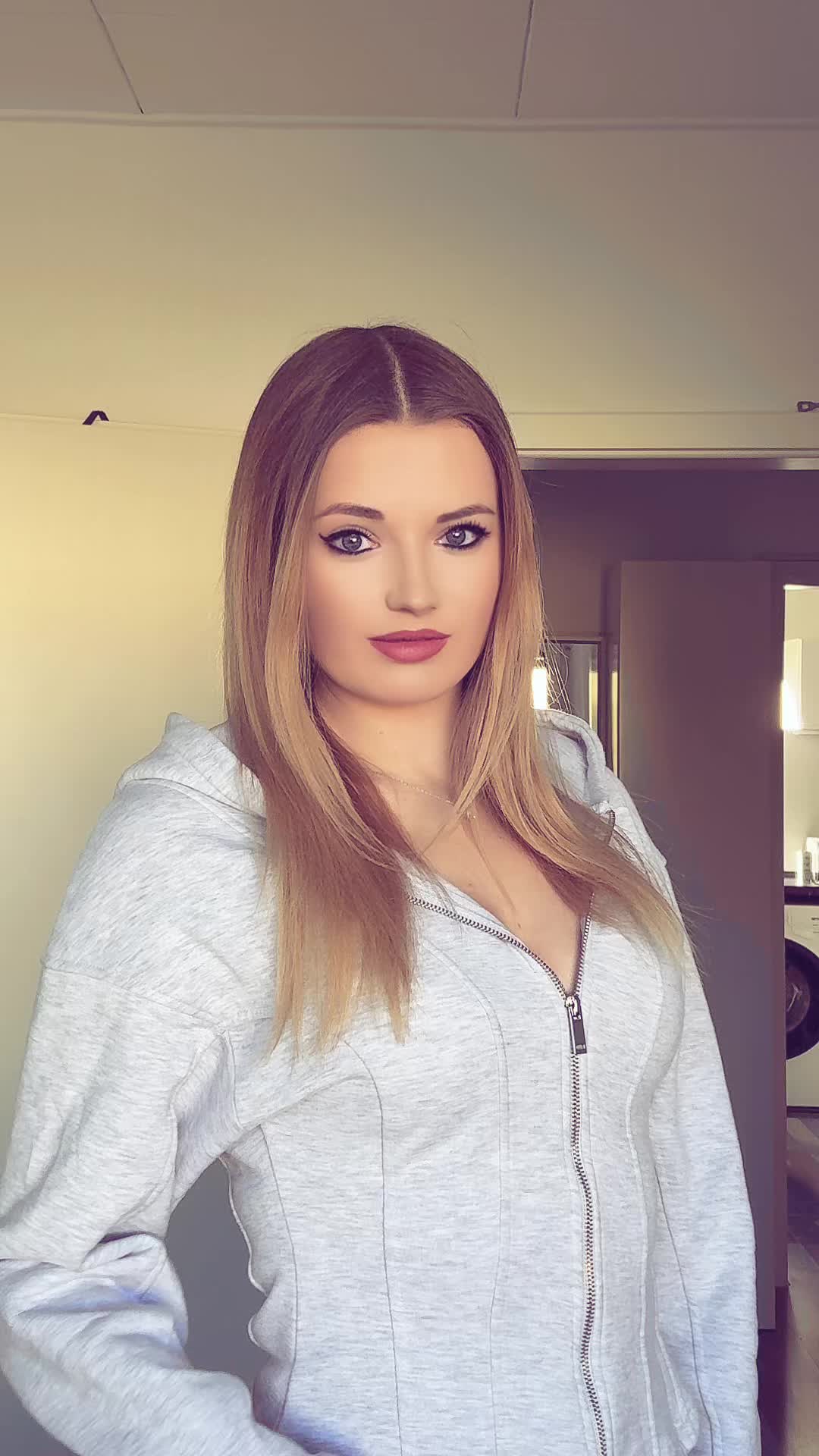 @semi.doeneke