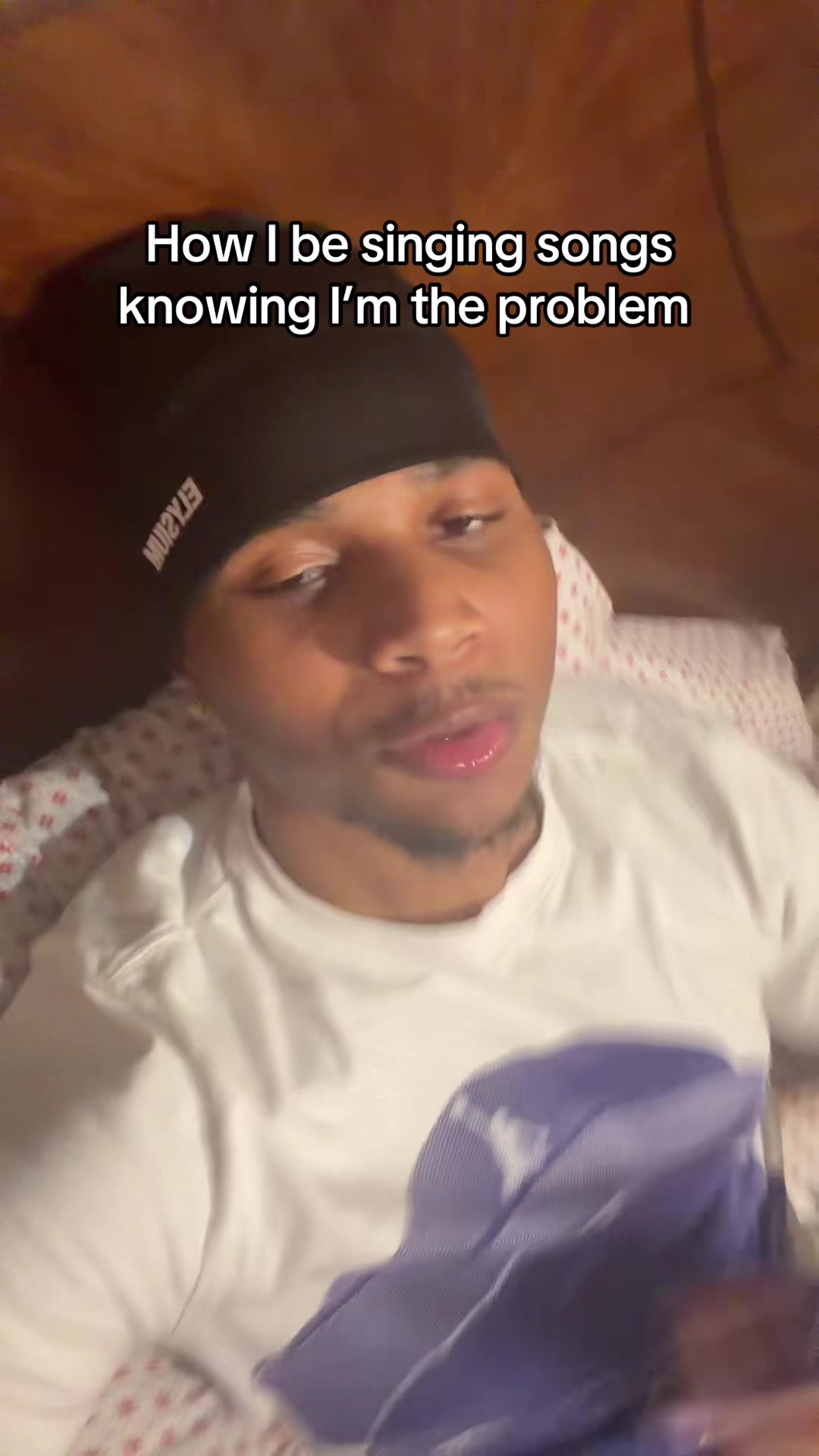 @_deewho