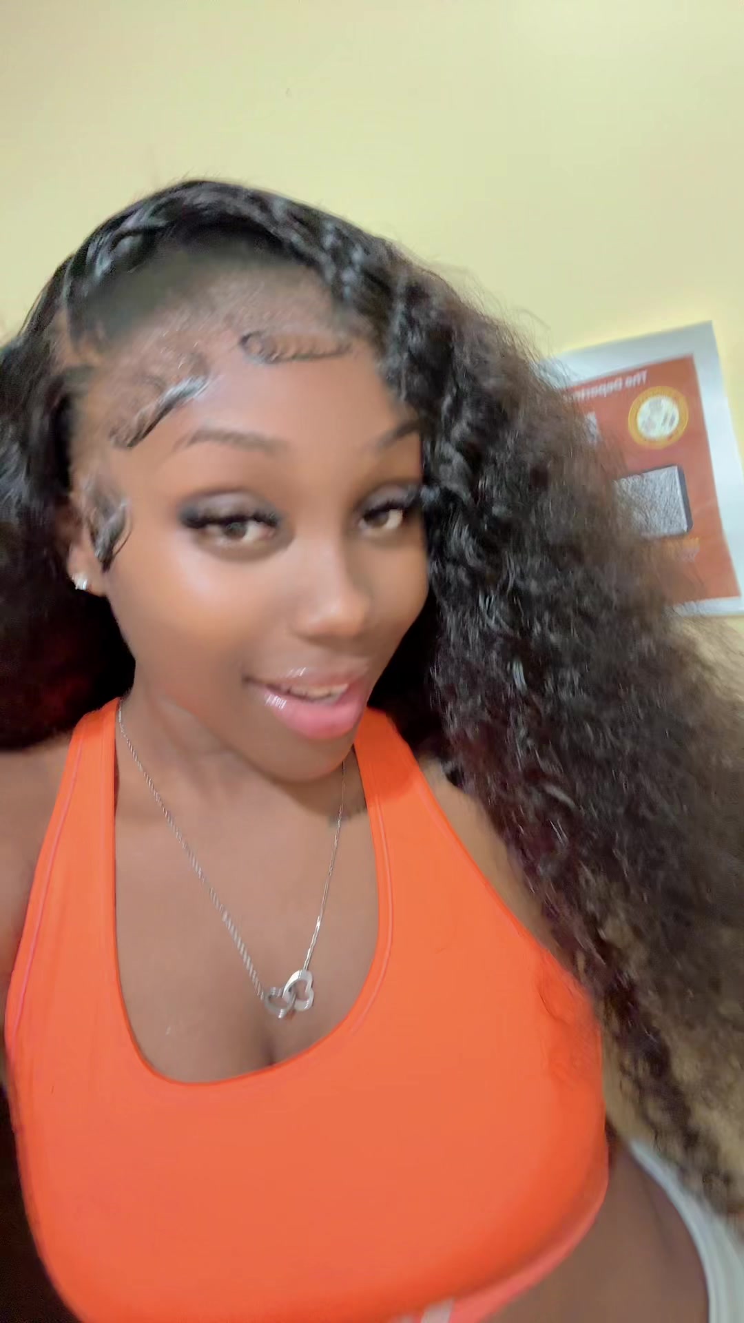 @KMonae🫧