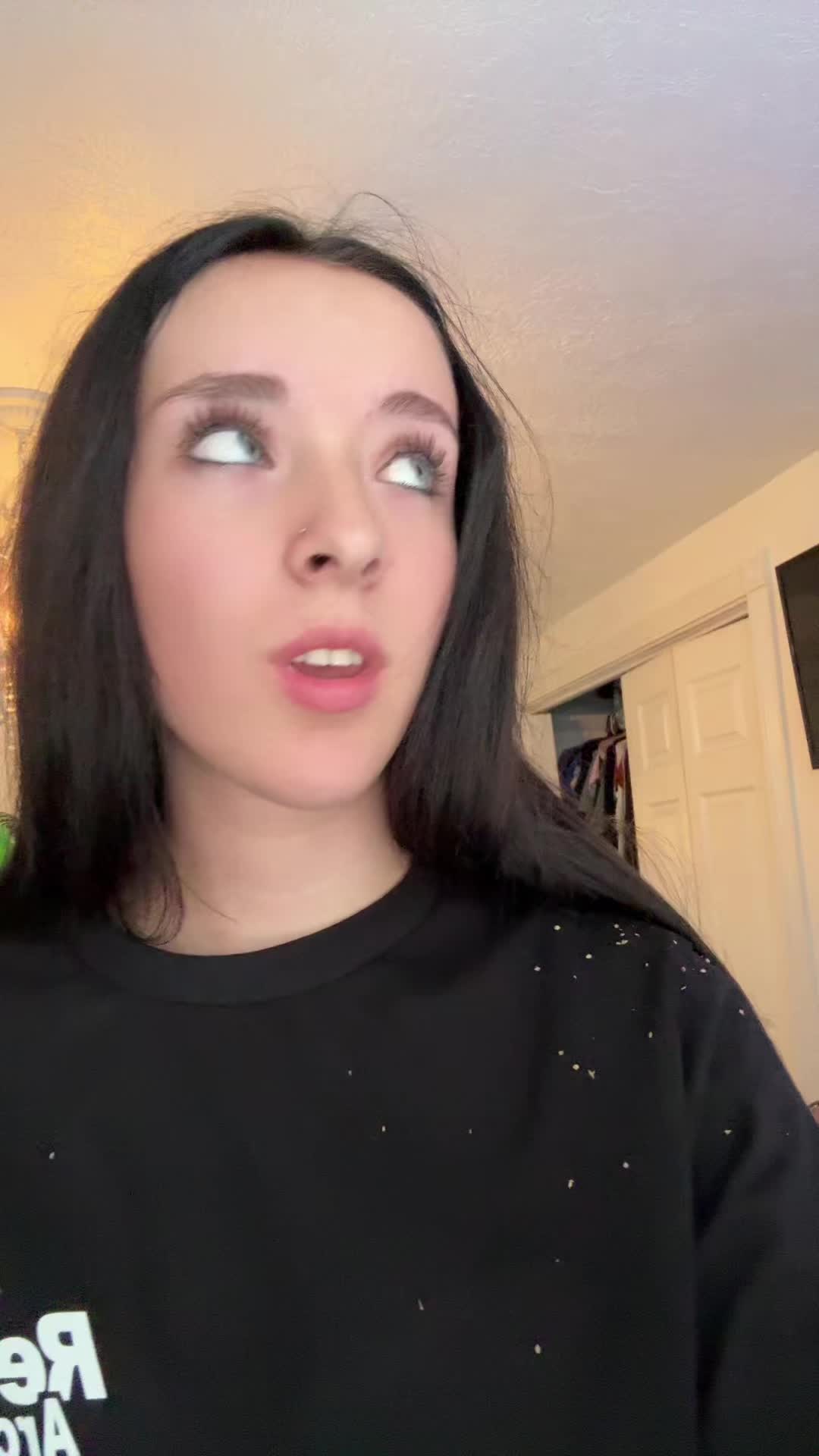 @️