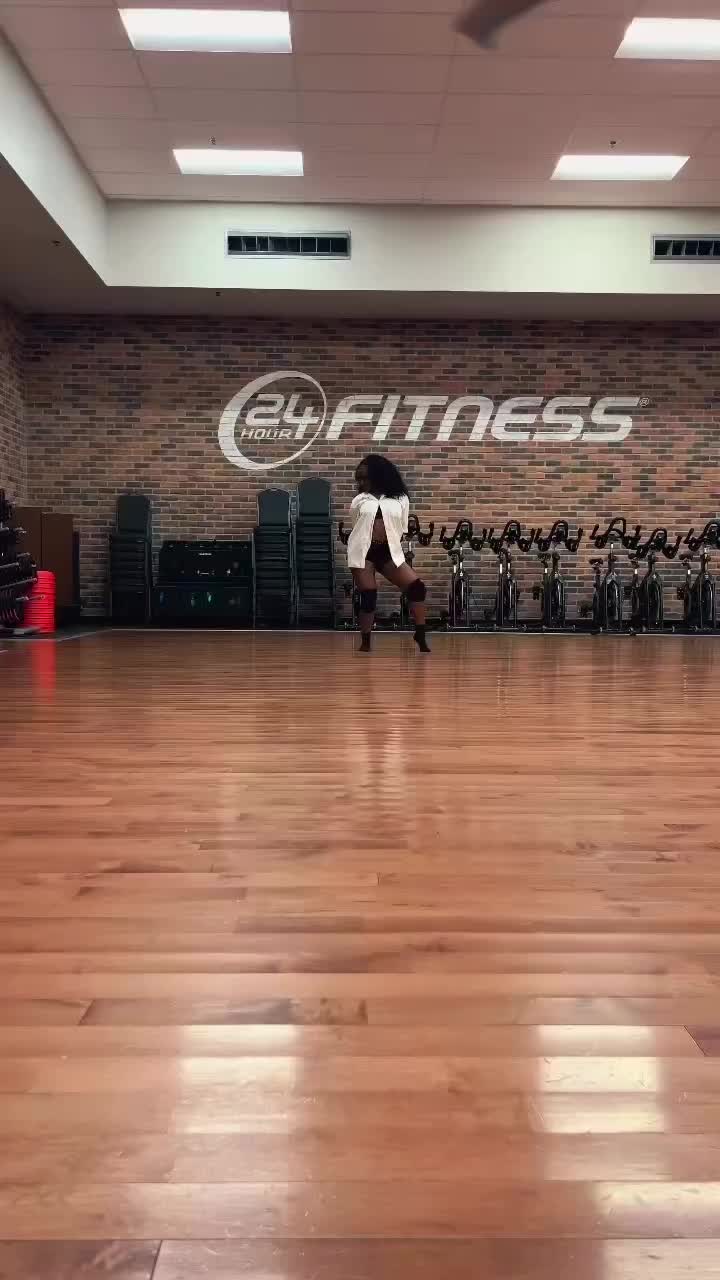 @thats_lexus