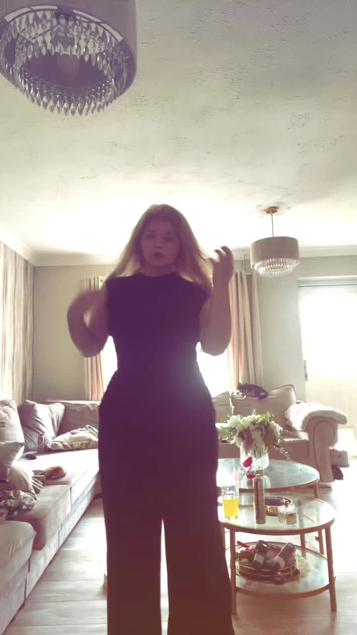@XxlolaharrisXx