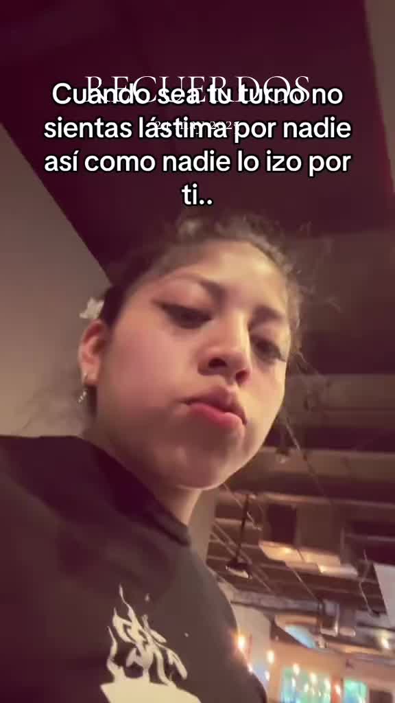 @Nahomy 😼