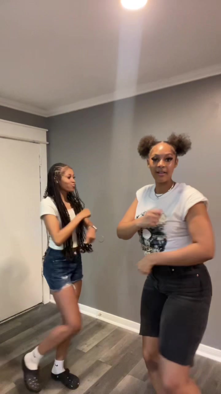 @QueenMyahhhh😘🥴
