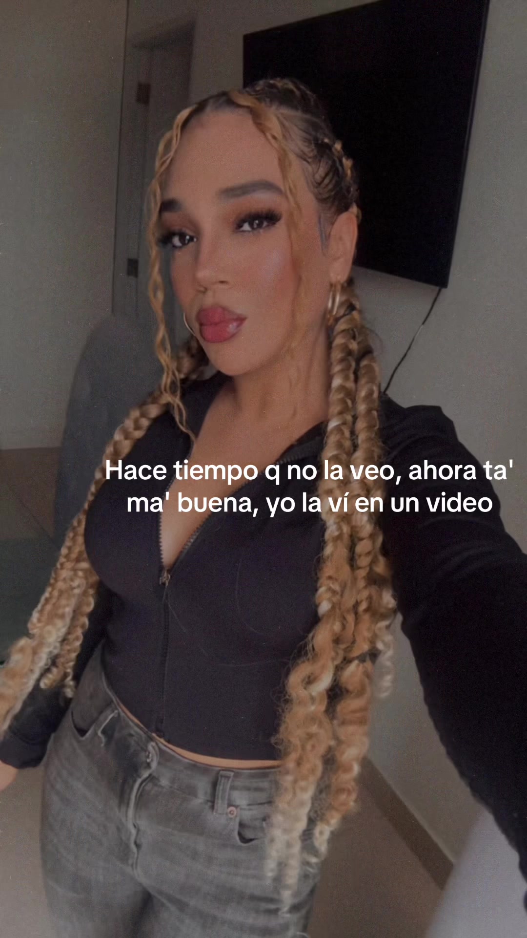 @Ari ✨
