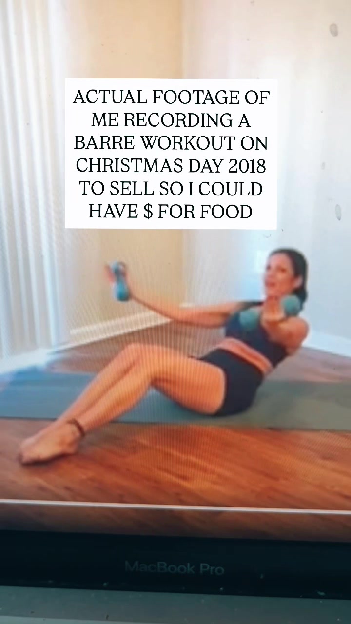 @Lydia Magnoli | Home Workouts