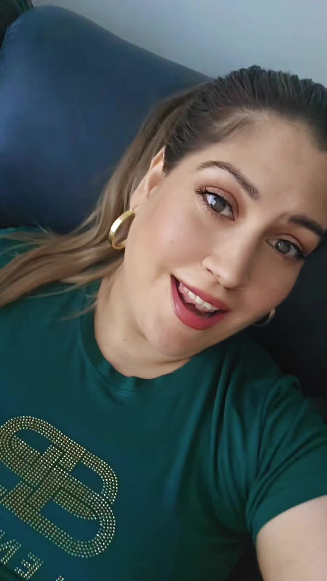 @señorita dayana 🇨🇺