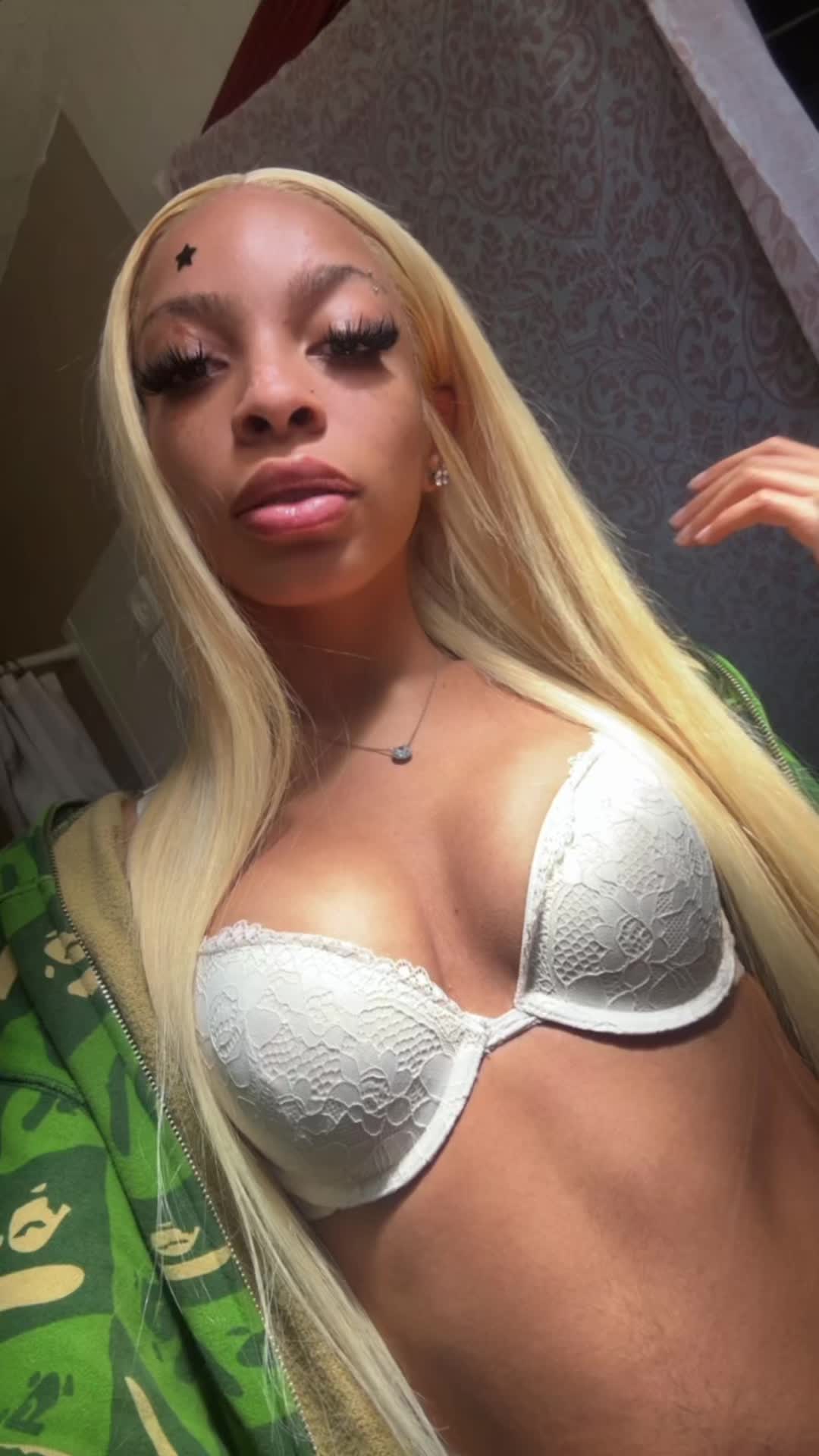 @kendra