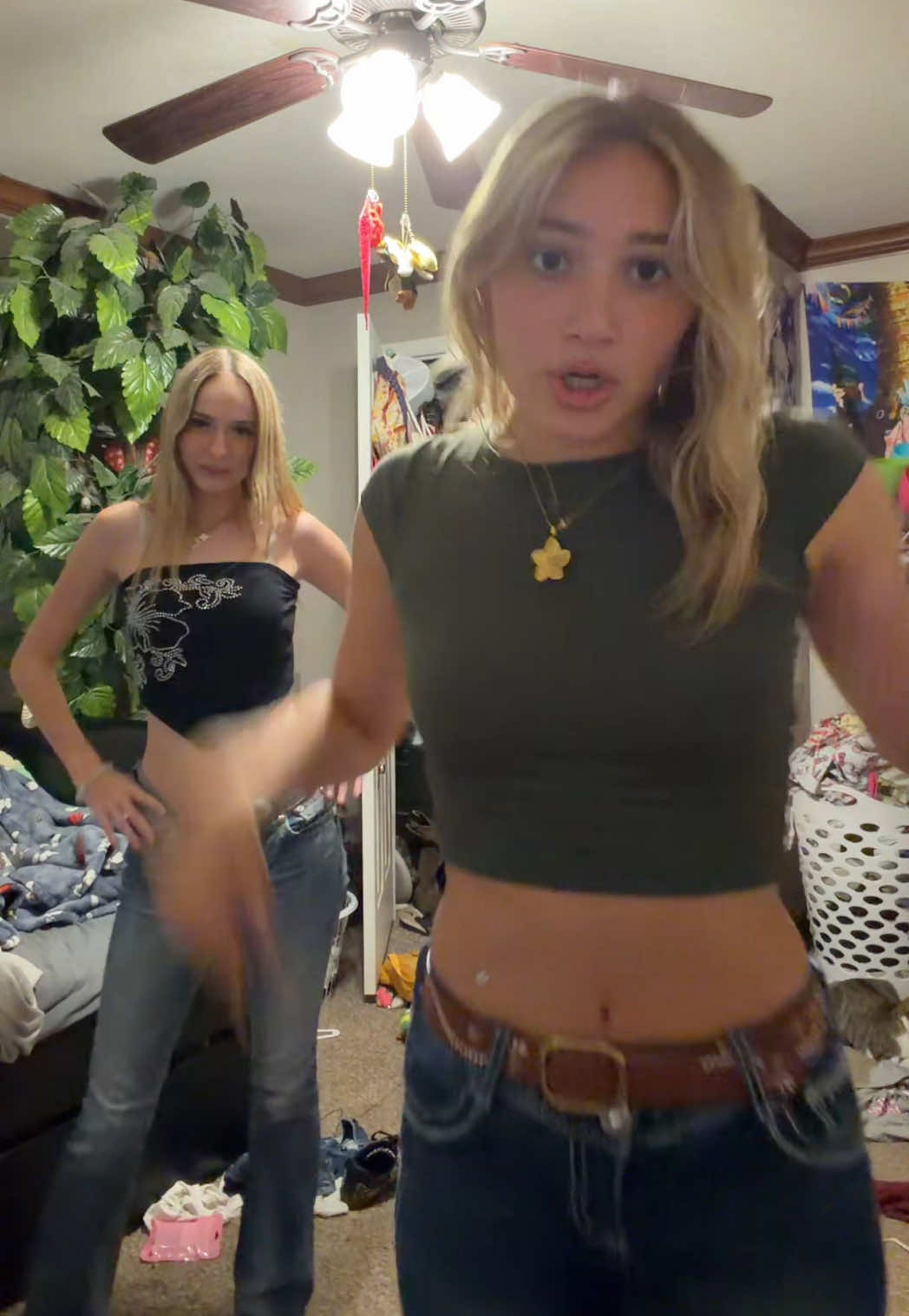 @Riley&ensp;💫