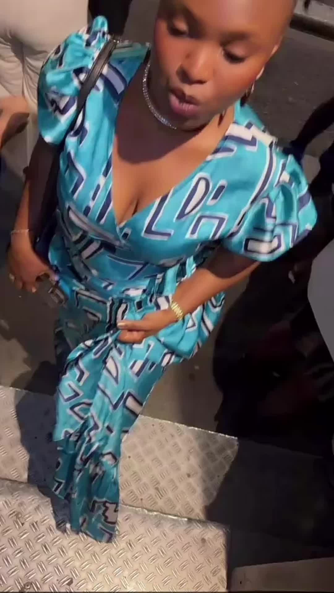 @Eunice Obi Officiel