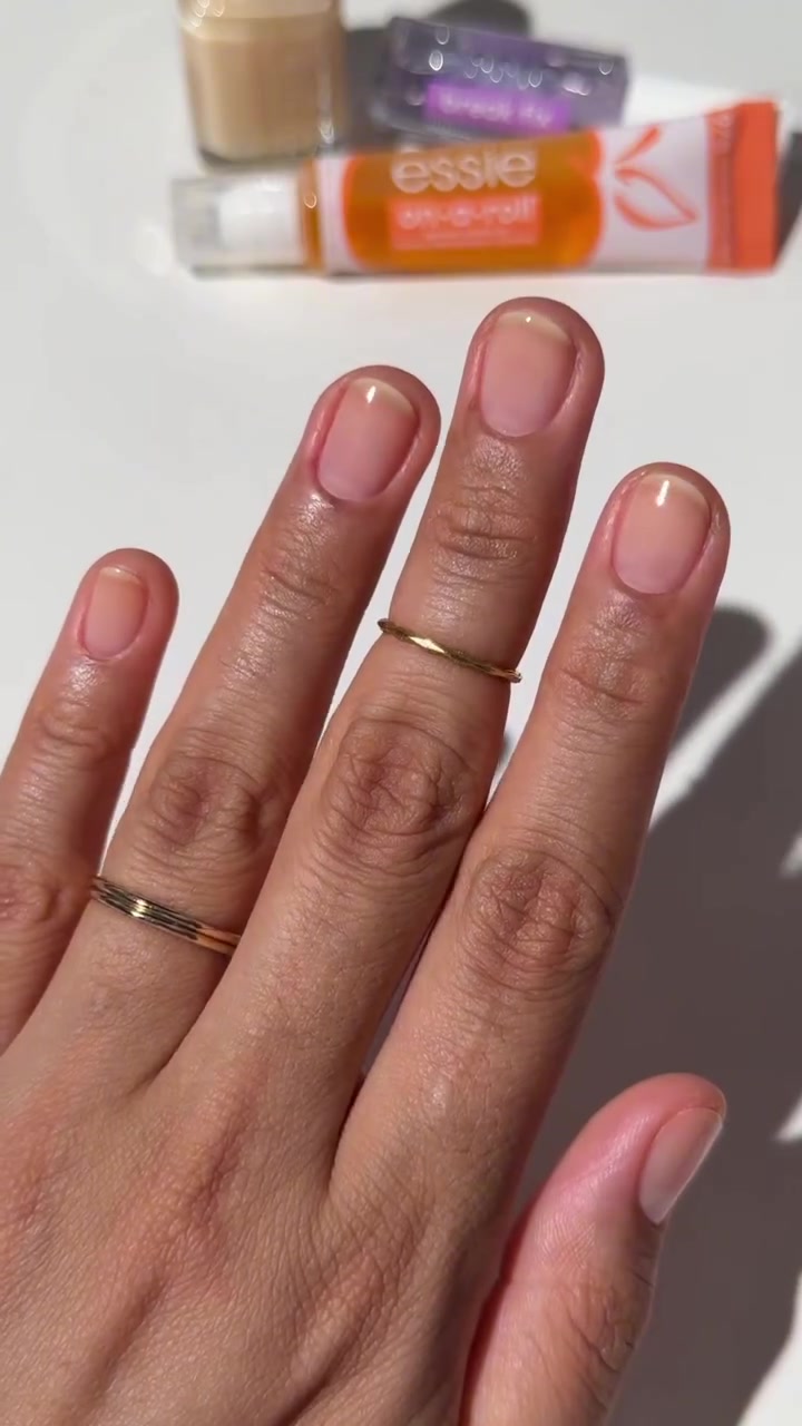 @essie