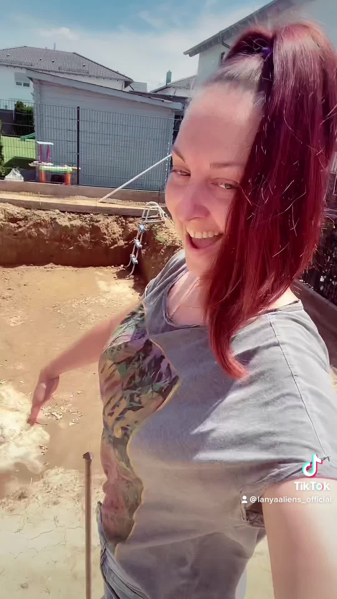 @Lanya Aliens 43J 🥰