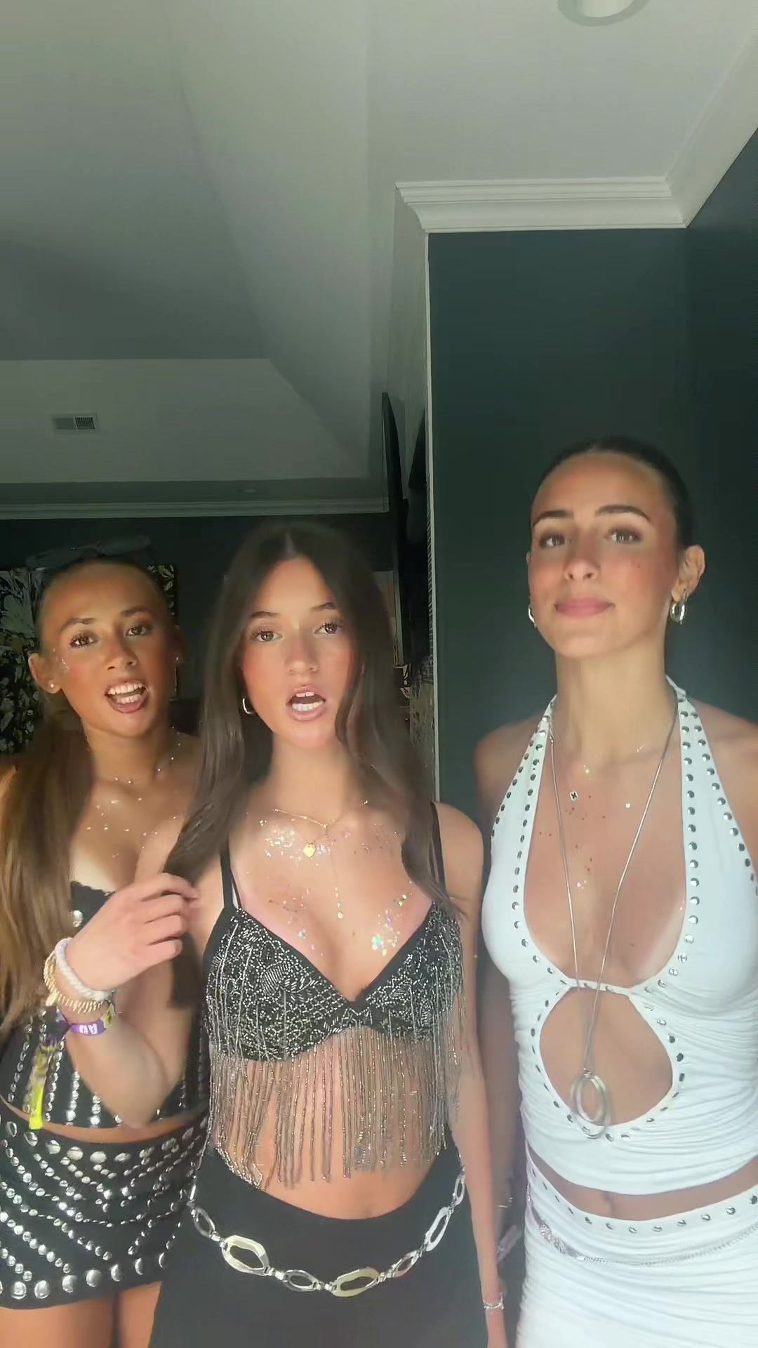 @Lily Kaplan