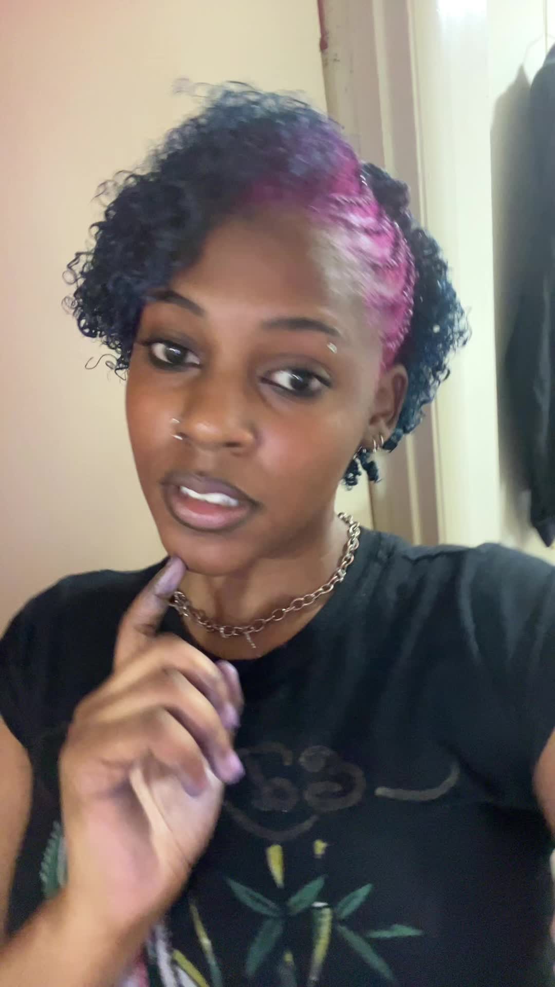 @bluehairedgirl