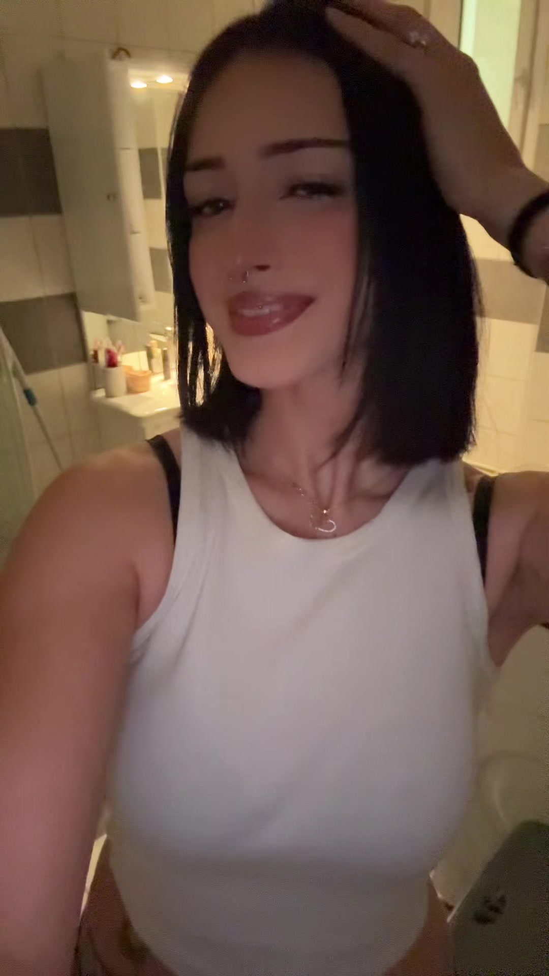 @𝔏𝔢𝔞𝔫𝔫𝔢🎀