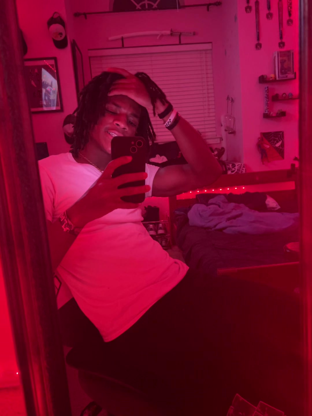 @slidaa