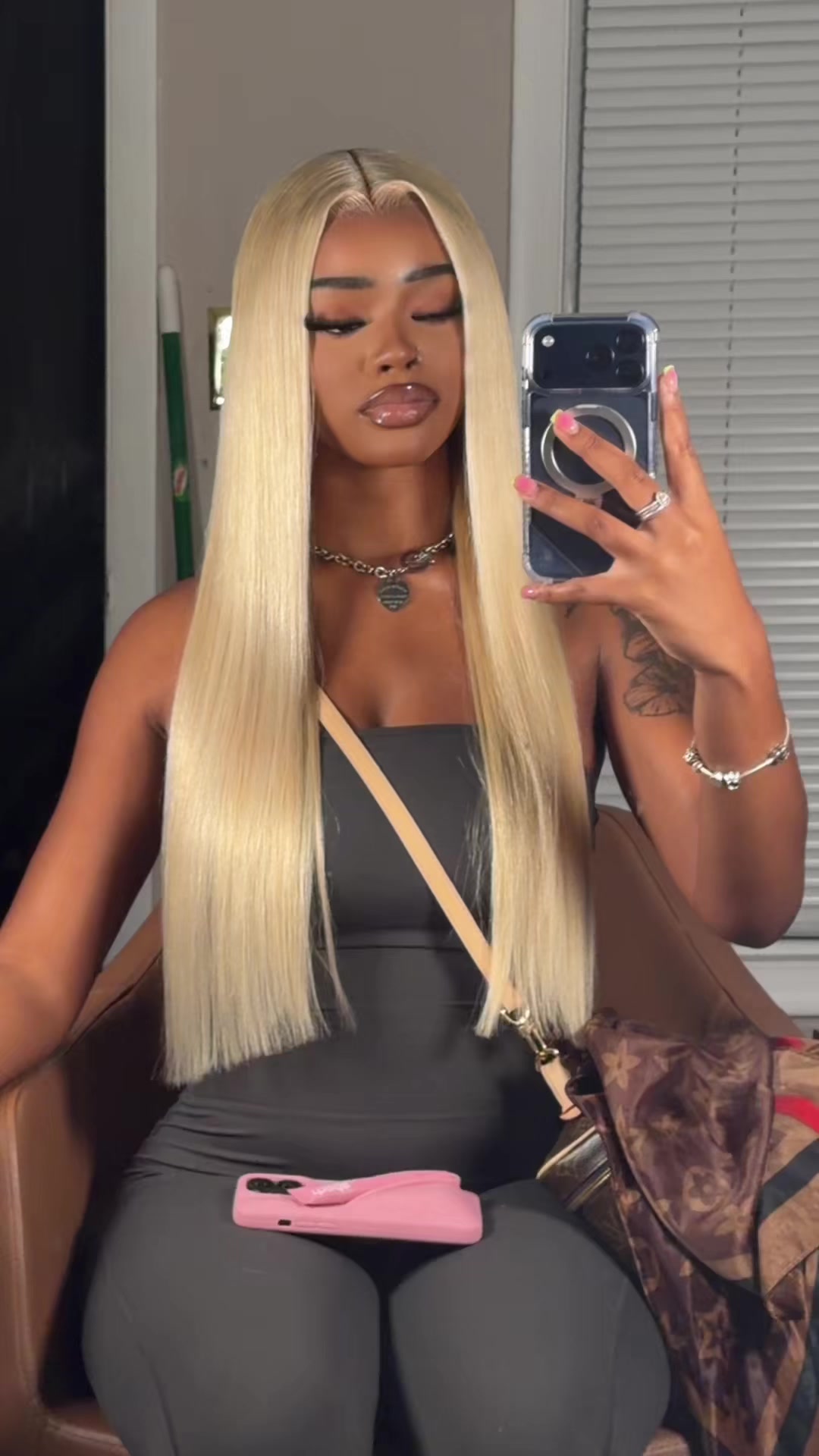 @ItsEssence🥥