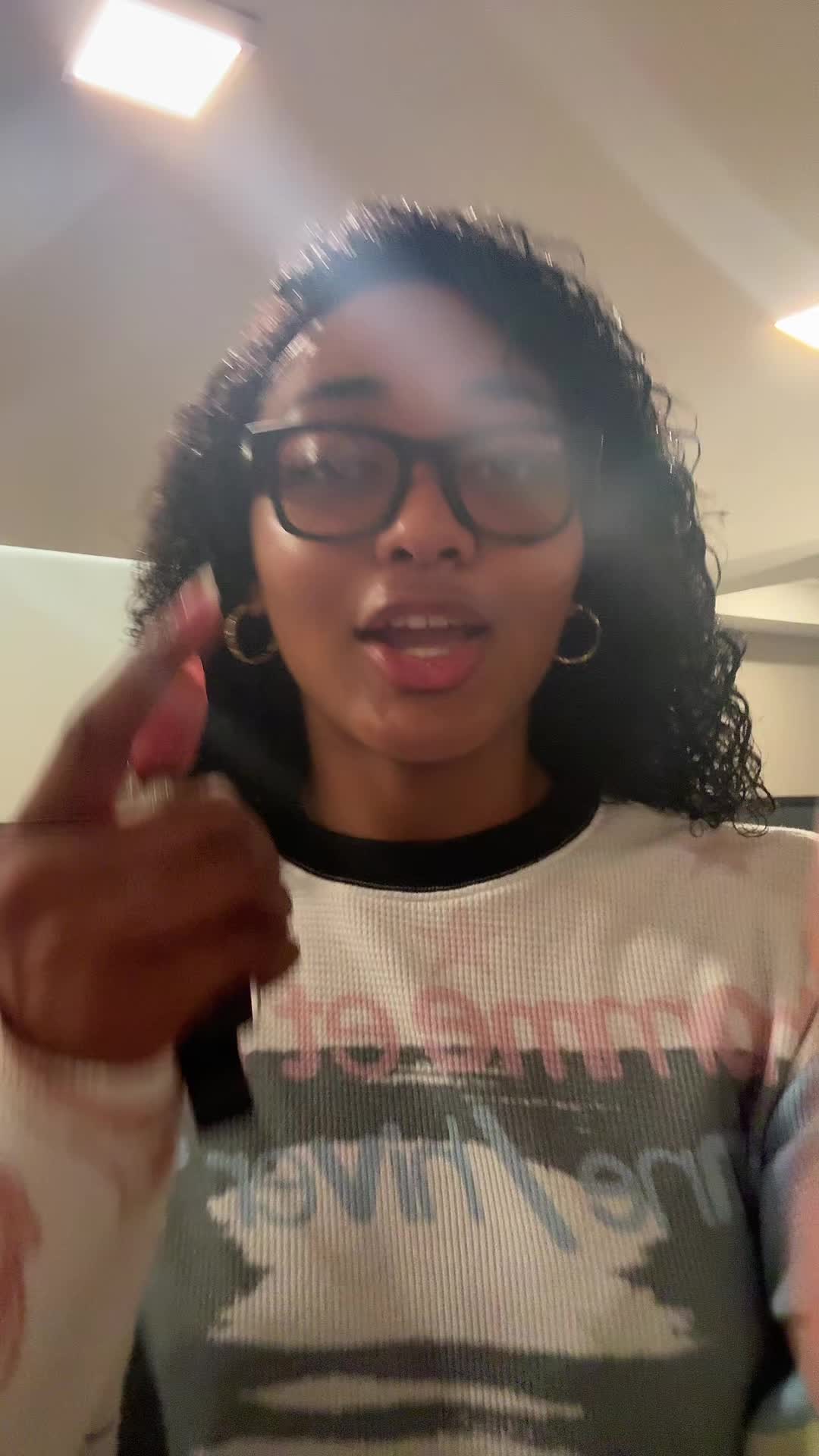 @jjaneedoee