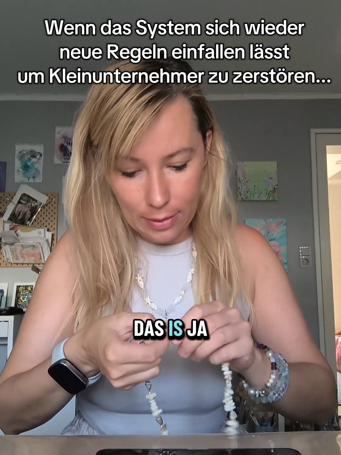 @juliaxkuli