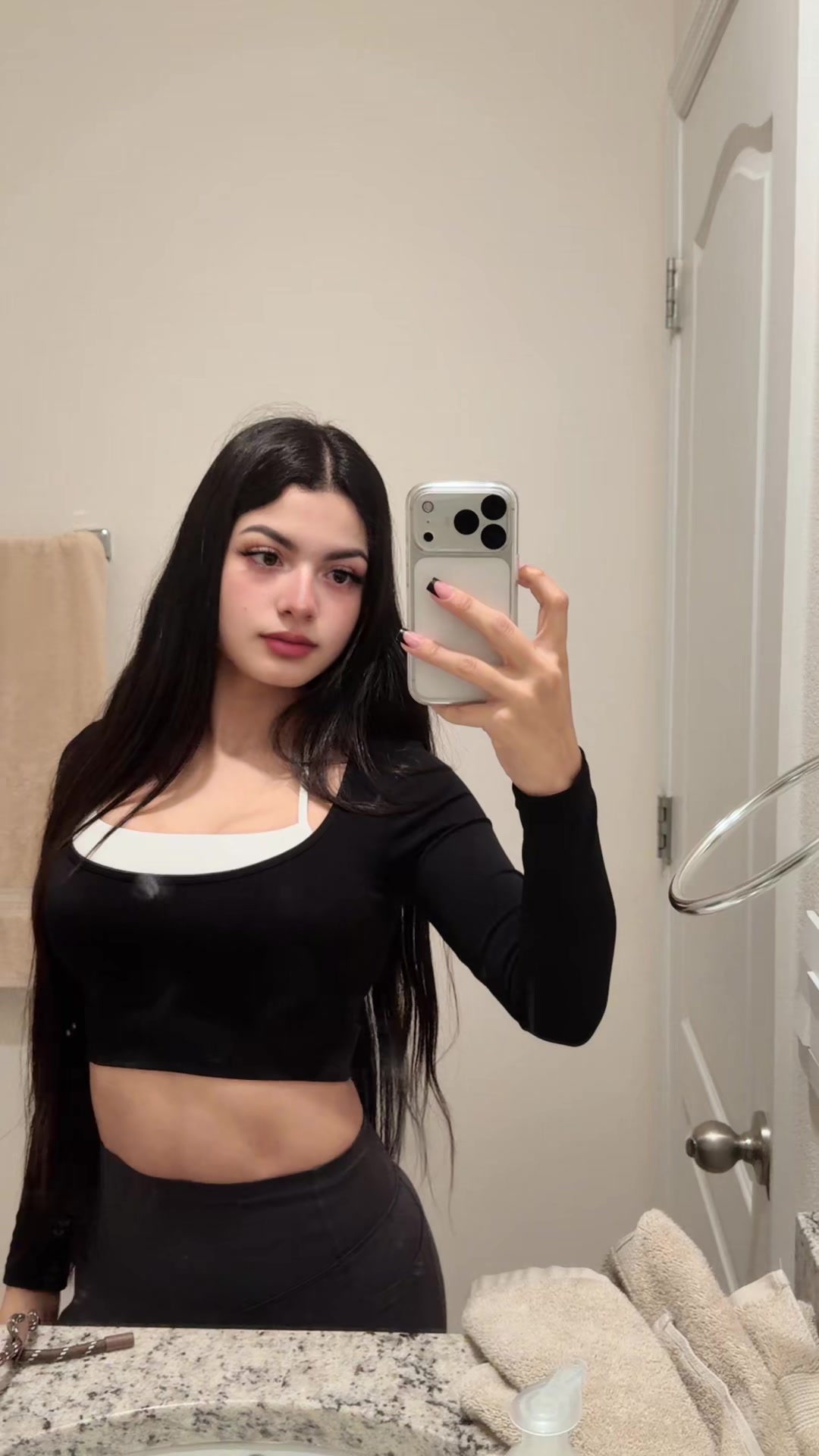 @Judianys