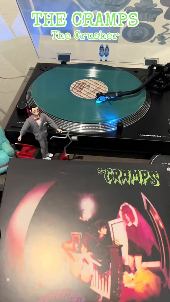 @Vinyl Fetish