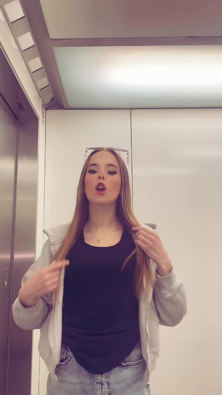 @scarlett_queen030