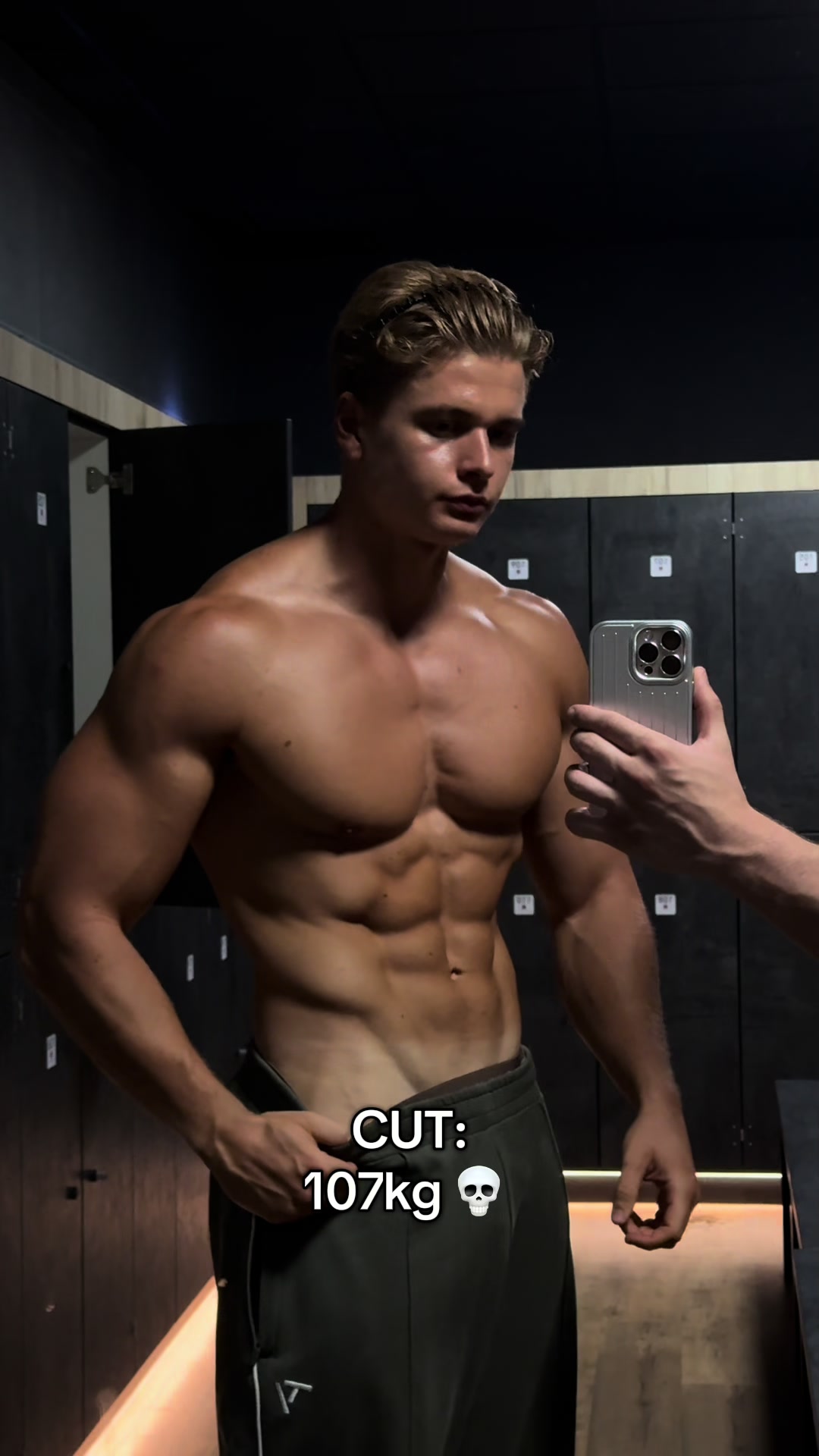 @lix_chestpump