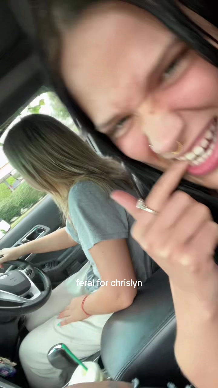 @kara♌️🖤