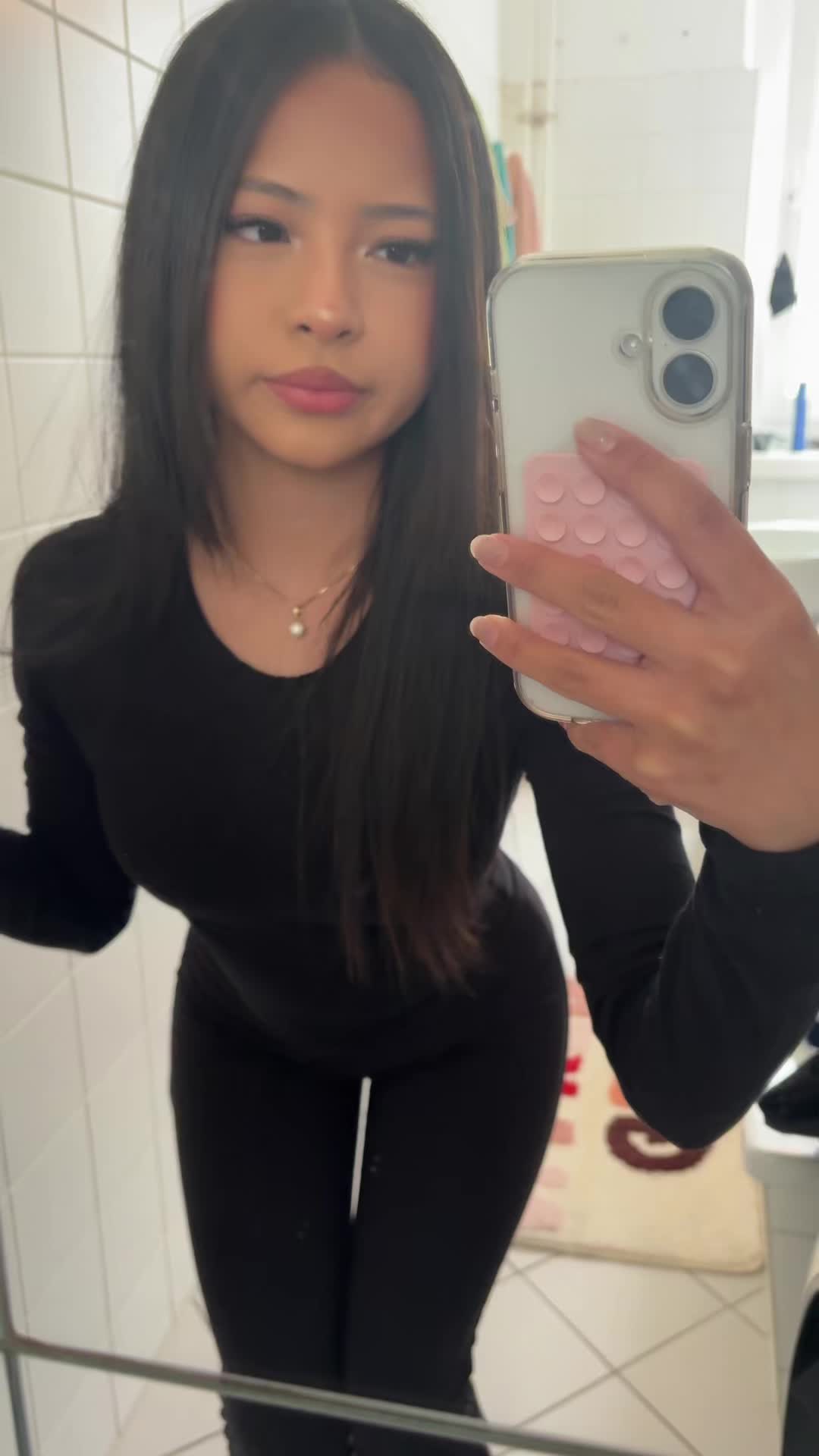 @️