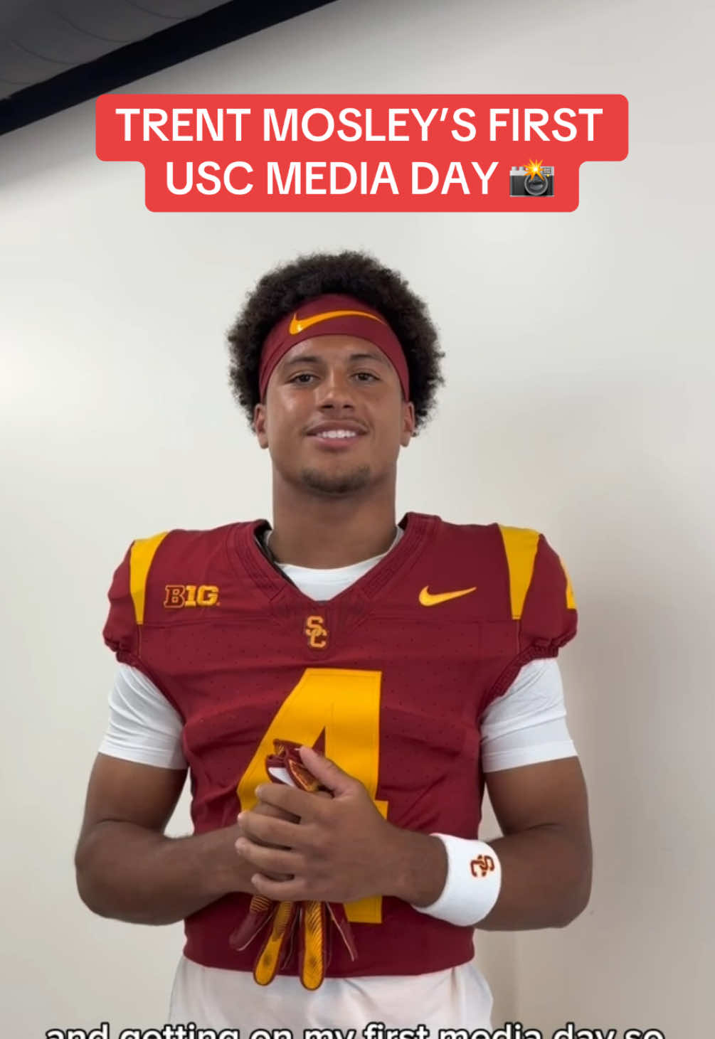 @USC Athletics