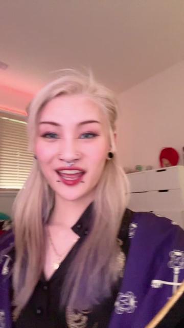 @_cosplaynerd16