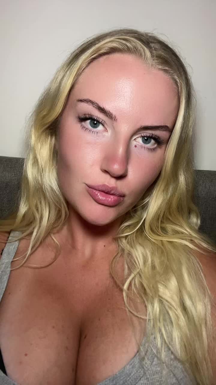 @Elsa