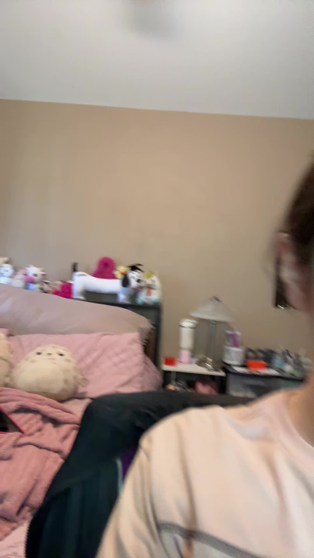@Aria ツ🎗️