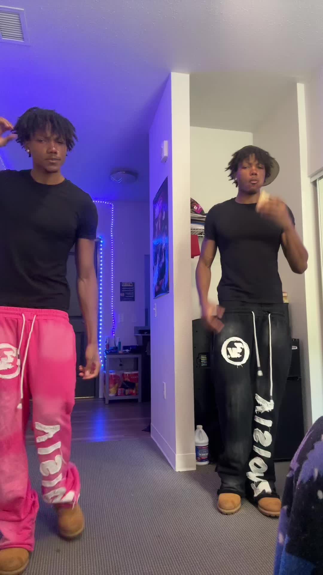 @Dre☣️