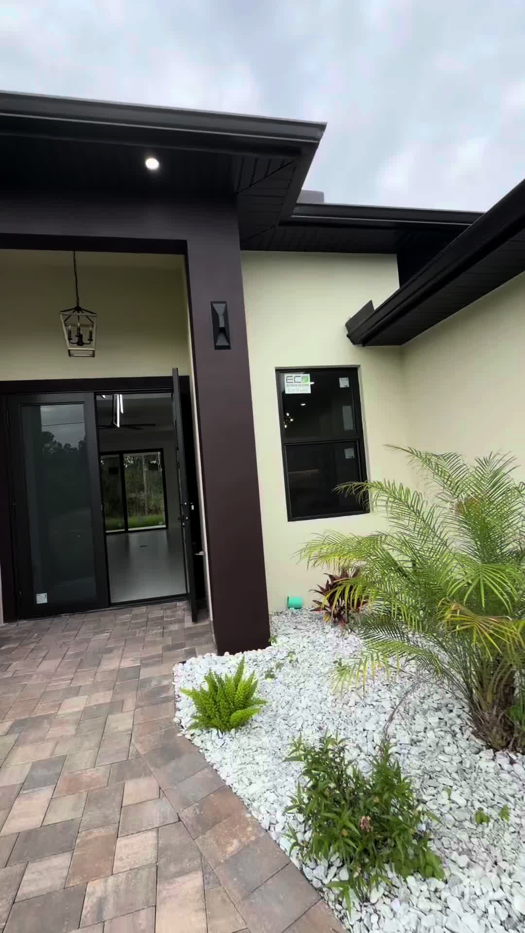 @marelis_veloz_realtor