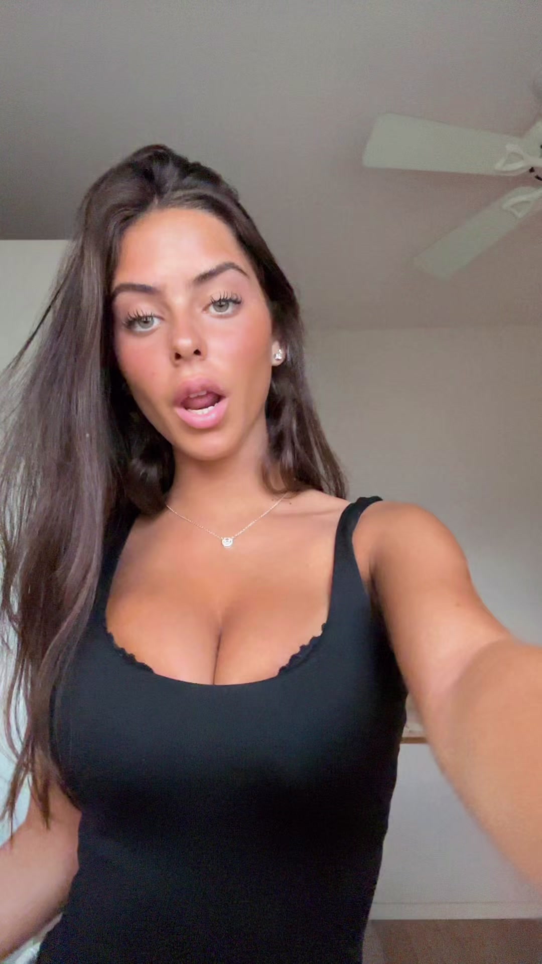 @ellaprivet____
