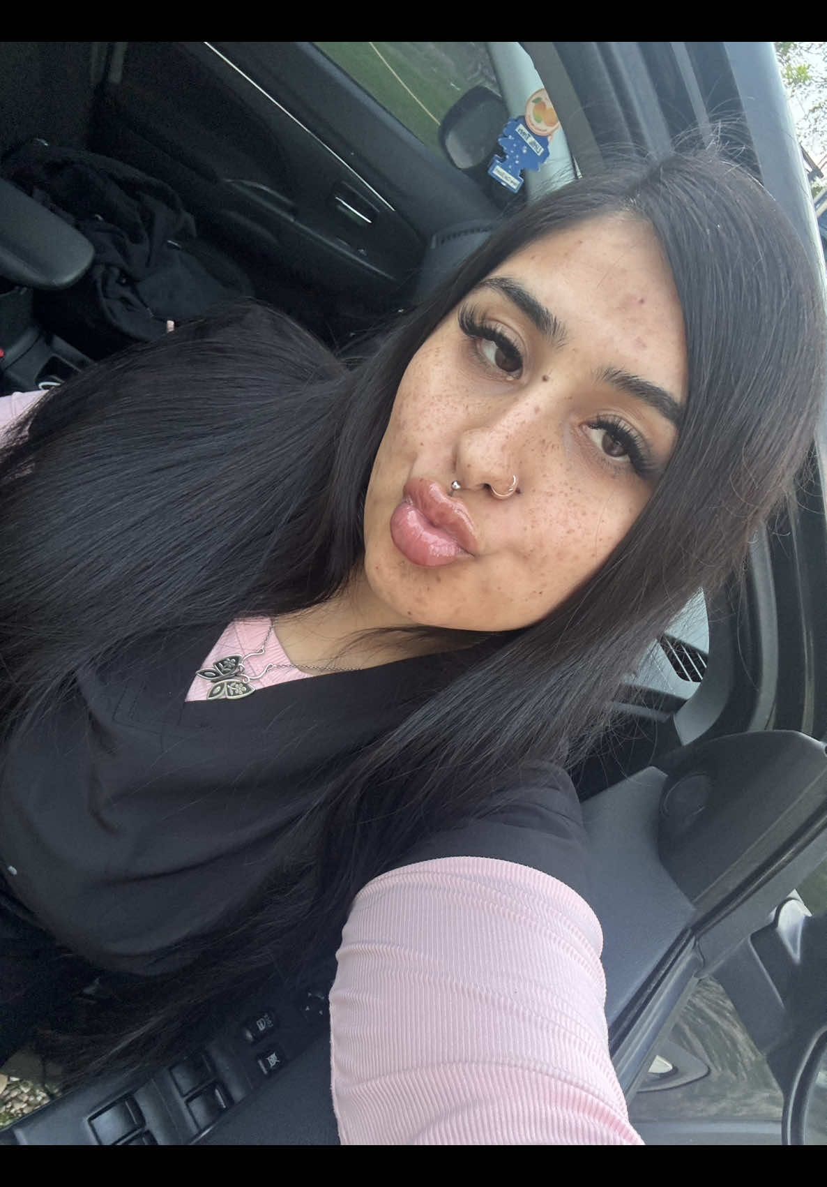 @Haley Monique🍒