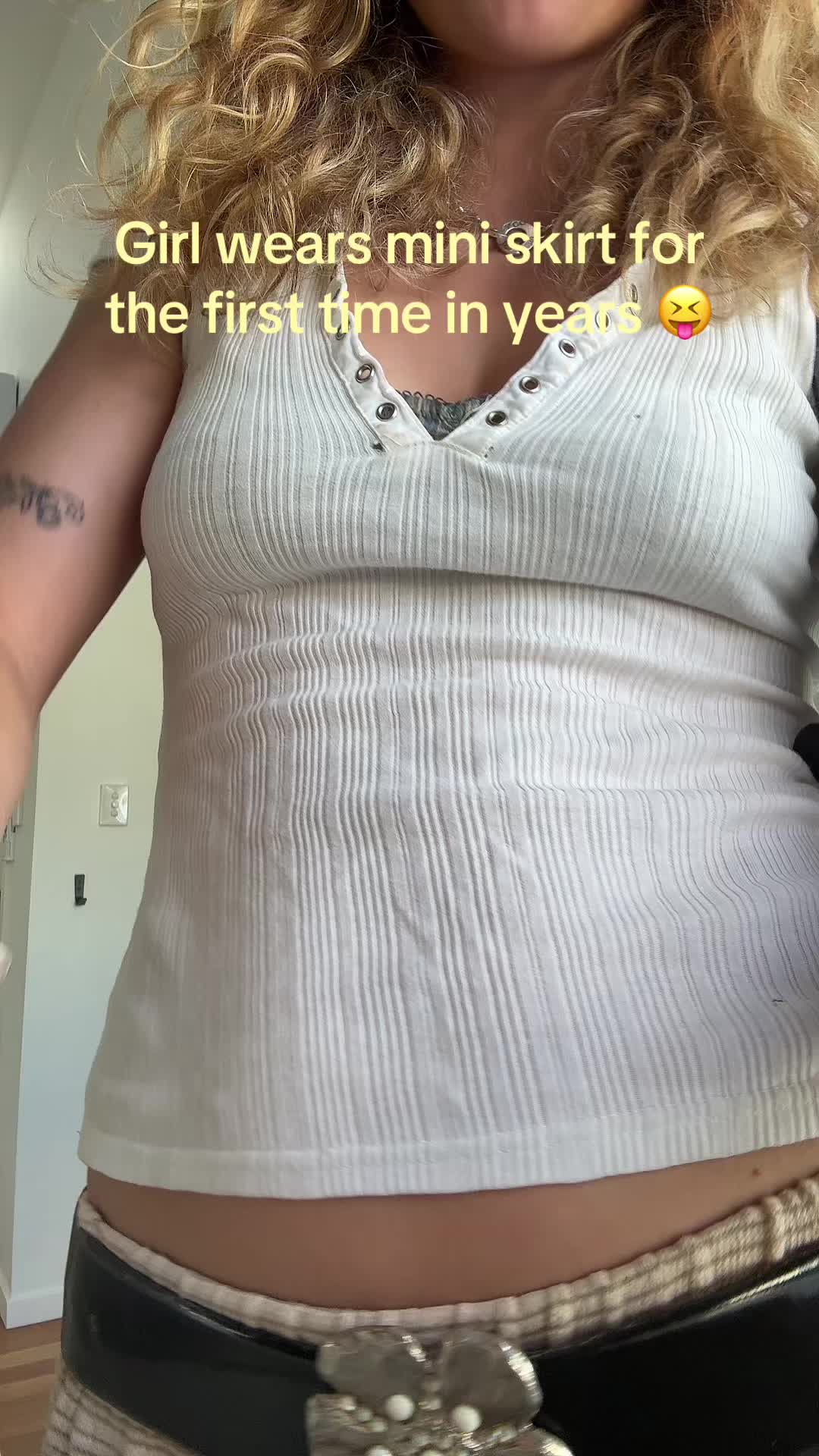 @anikaanikaanikaanikaa