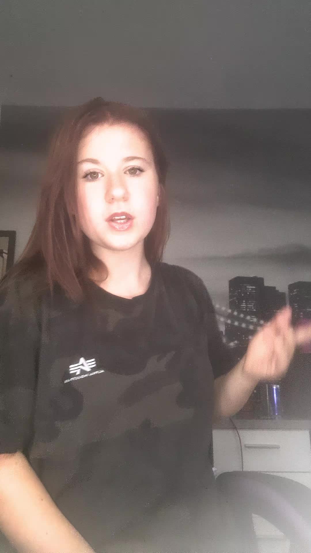 @Laura.xs⬛️⬜️🟥