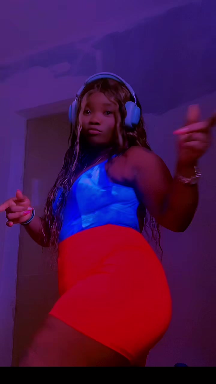 @rachou917
