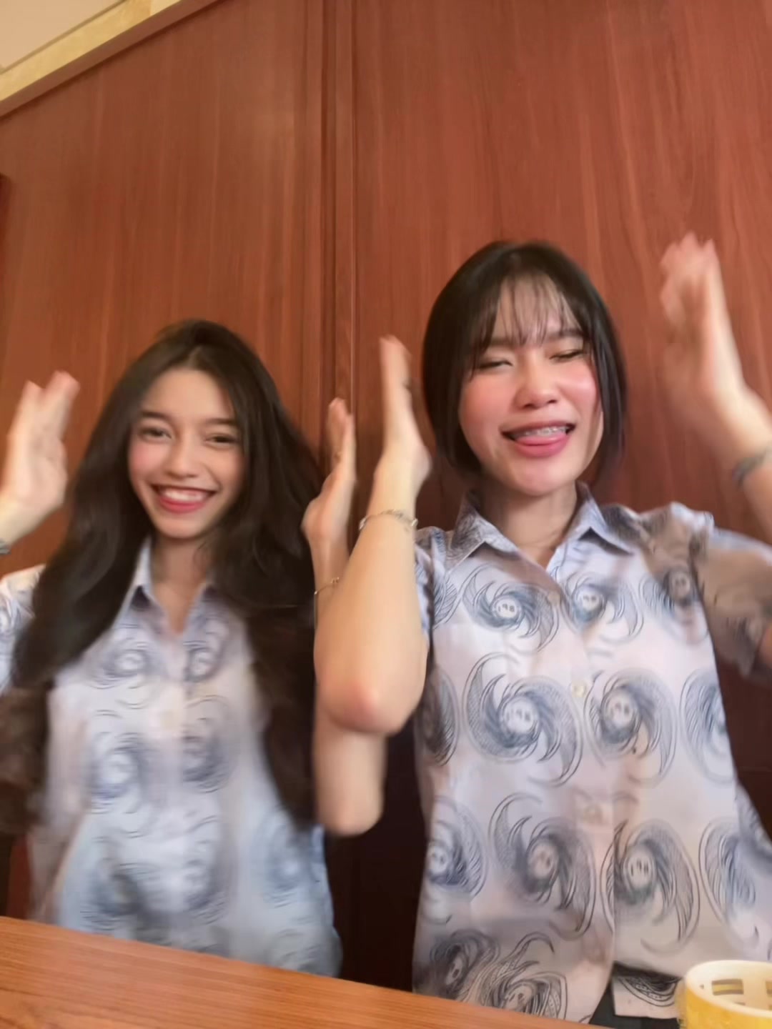 @melet