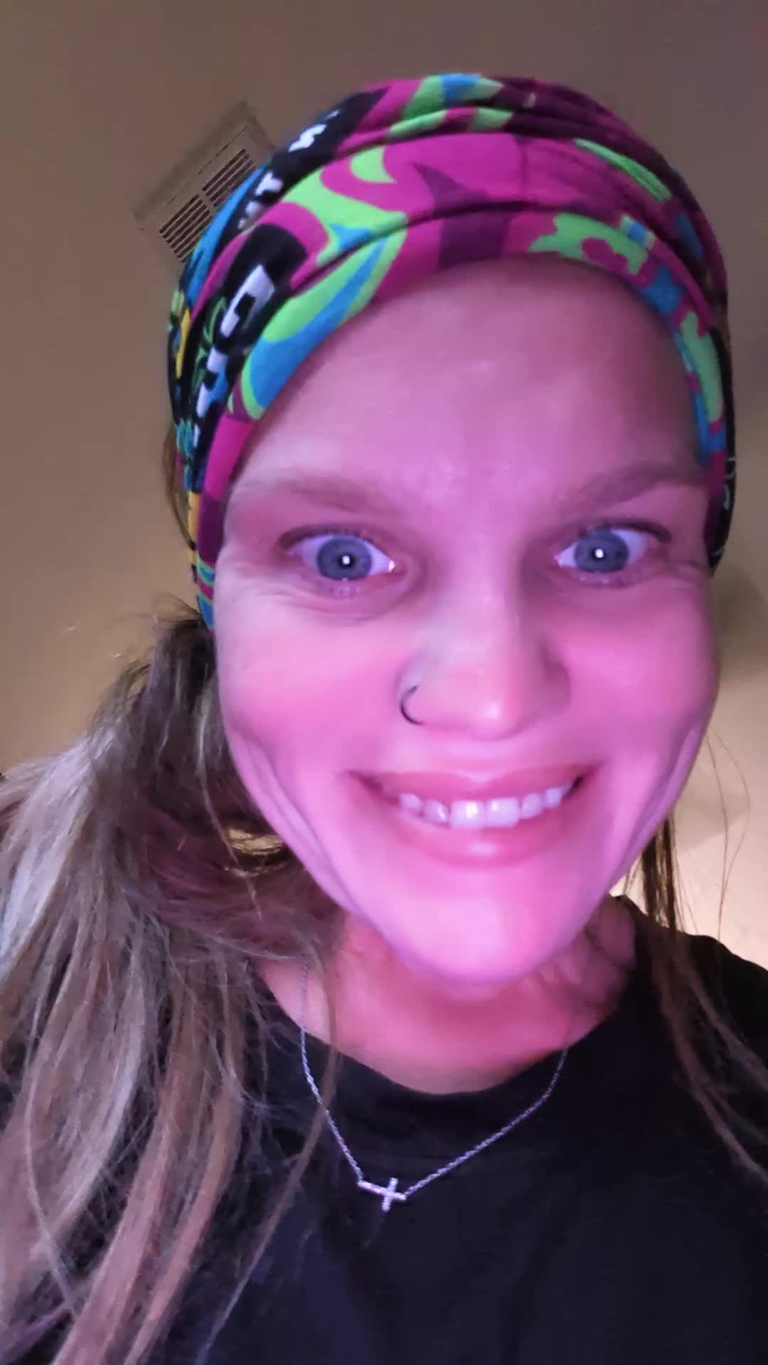 @mama.connie