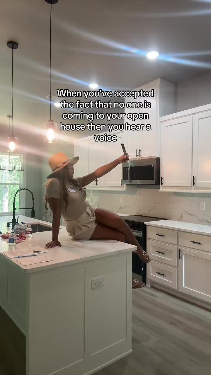 @Fati Realtor