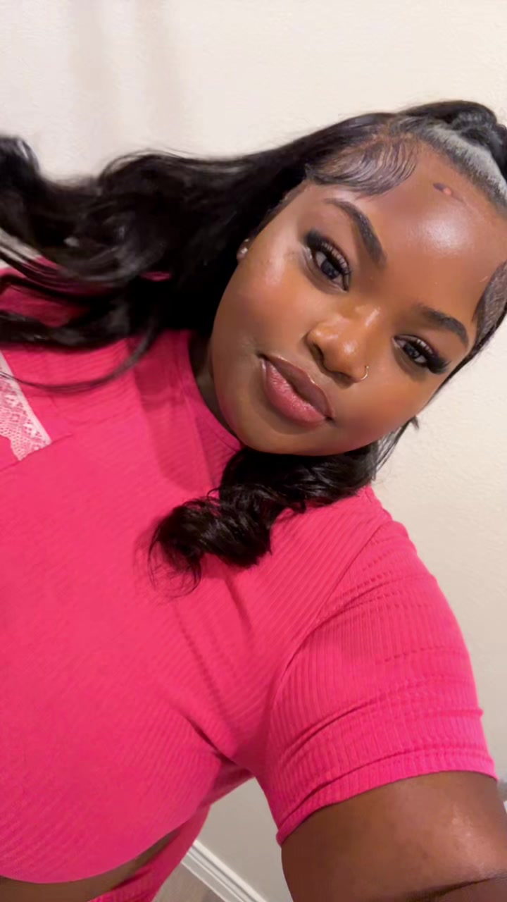 @riahh.0fficiall1