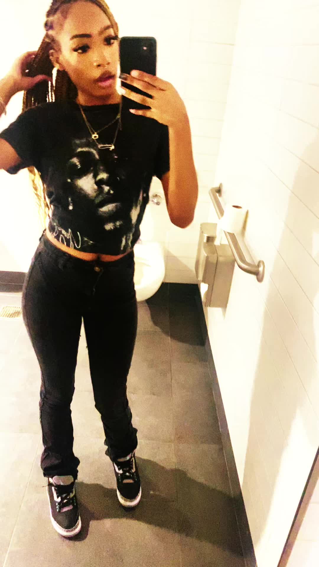 @l a n a h h o🫆