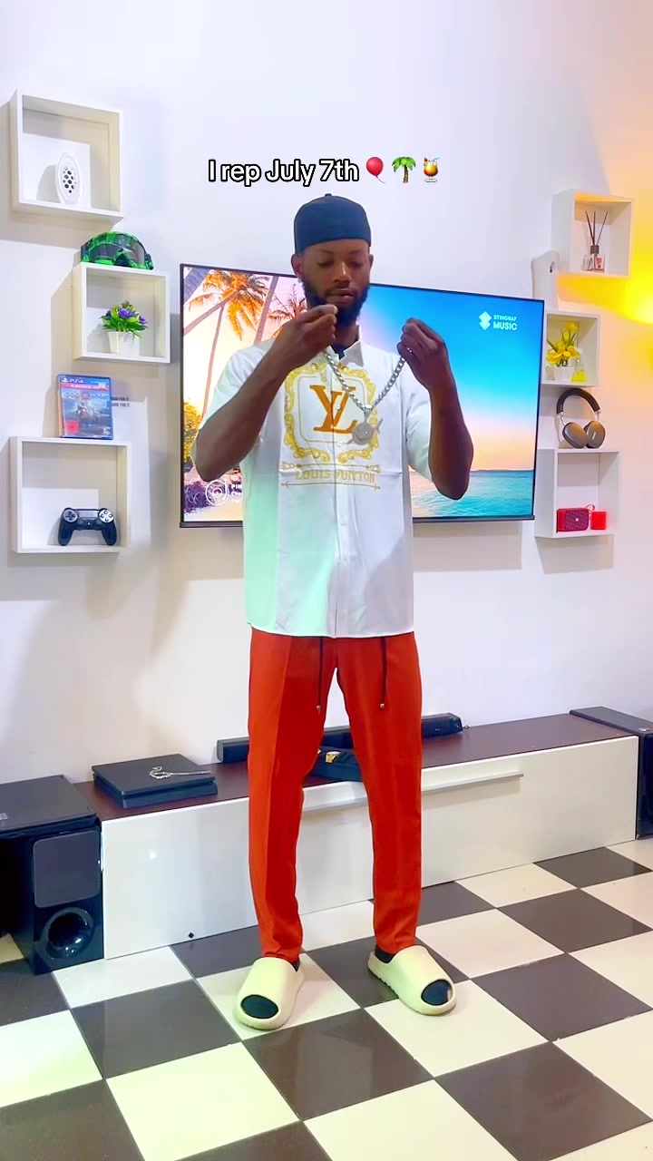 @Pmoney™ 🇪🇺🇨🇭