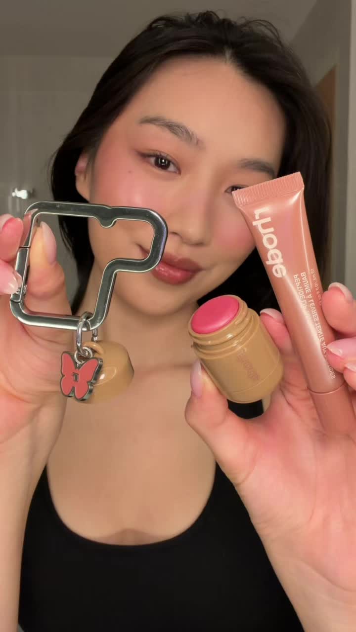 @themonicawang