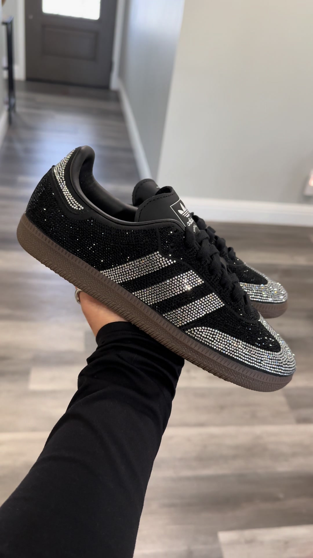 @levelupkickz