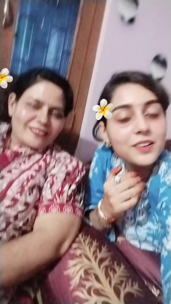 @Kalie (कली)